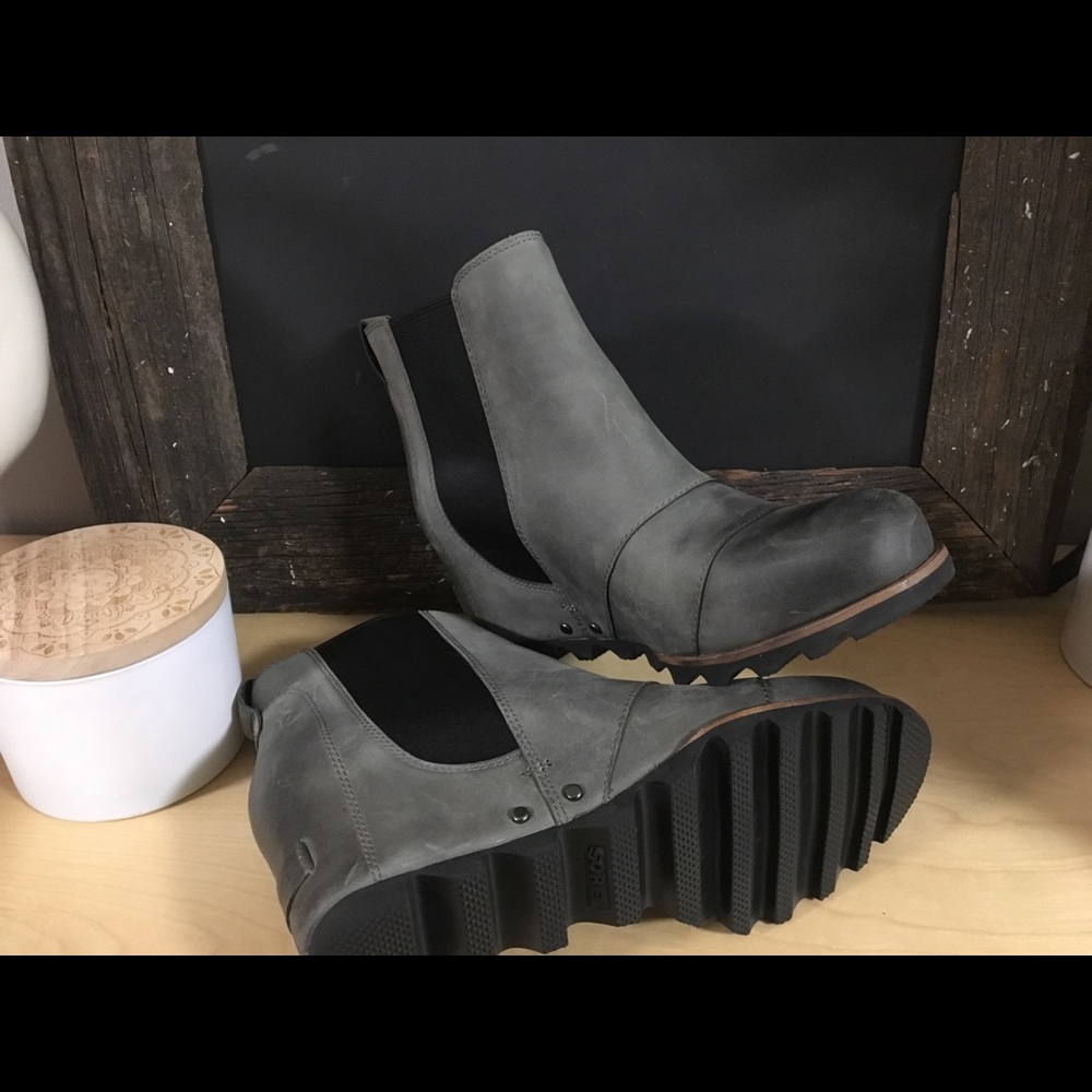 Sorel Lea Wedge Booties for Women size 8.5 New